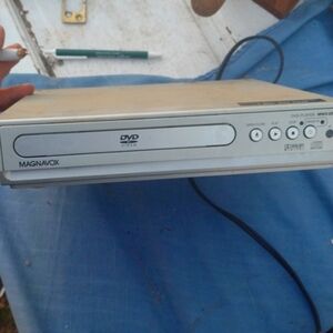 Magnavox DVD Player - White and Black